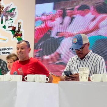 "Paladar de Oro": primer concurso de catación de café para líderes y presidentes de Junta de Ibagué 2