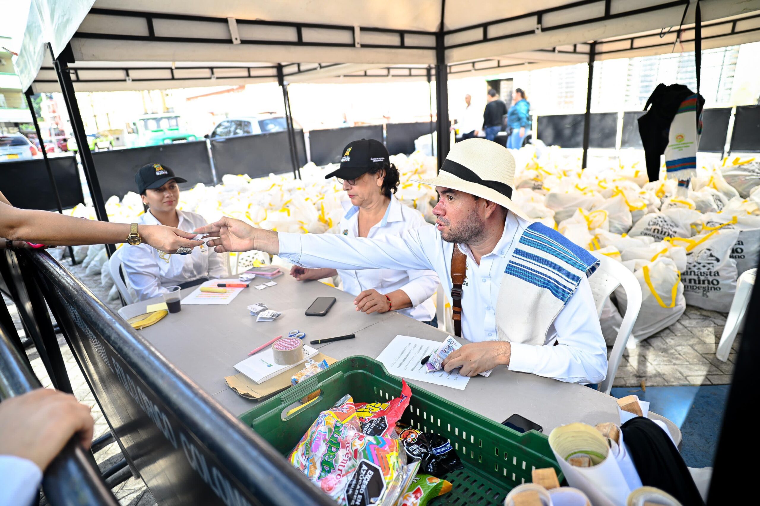 Campesinos vendieron más de $30 millones gracias a estrategia de la Alcaldía de Ibagué 3