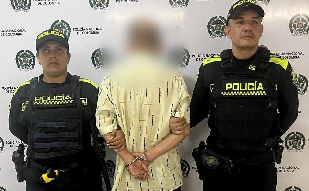 Pervertido realizó actos obscenos delante de niños de 7 y 8 años en barrio Topacio 1