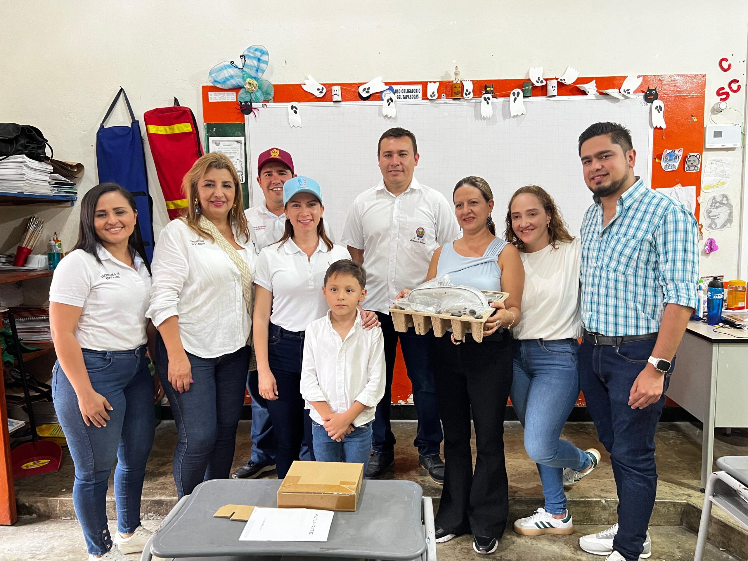 Gobernación entrega estación meteorológica a la IE Técnica Ambiental Combeima 1