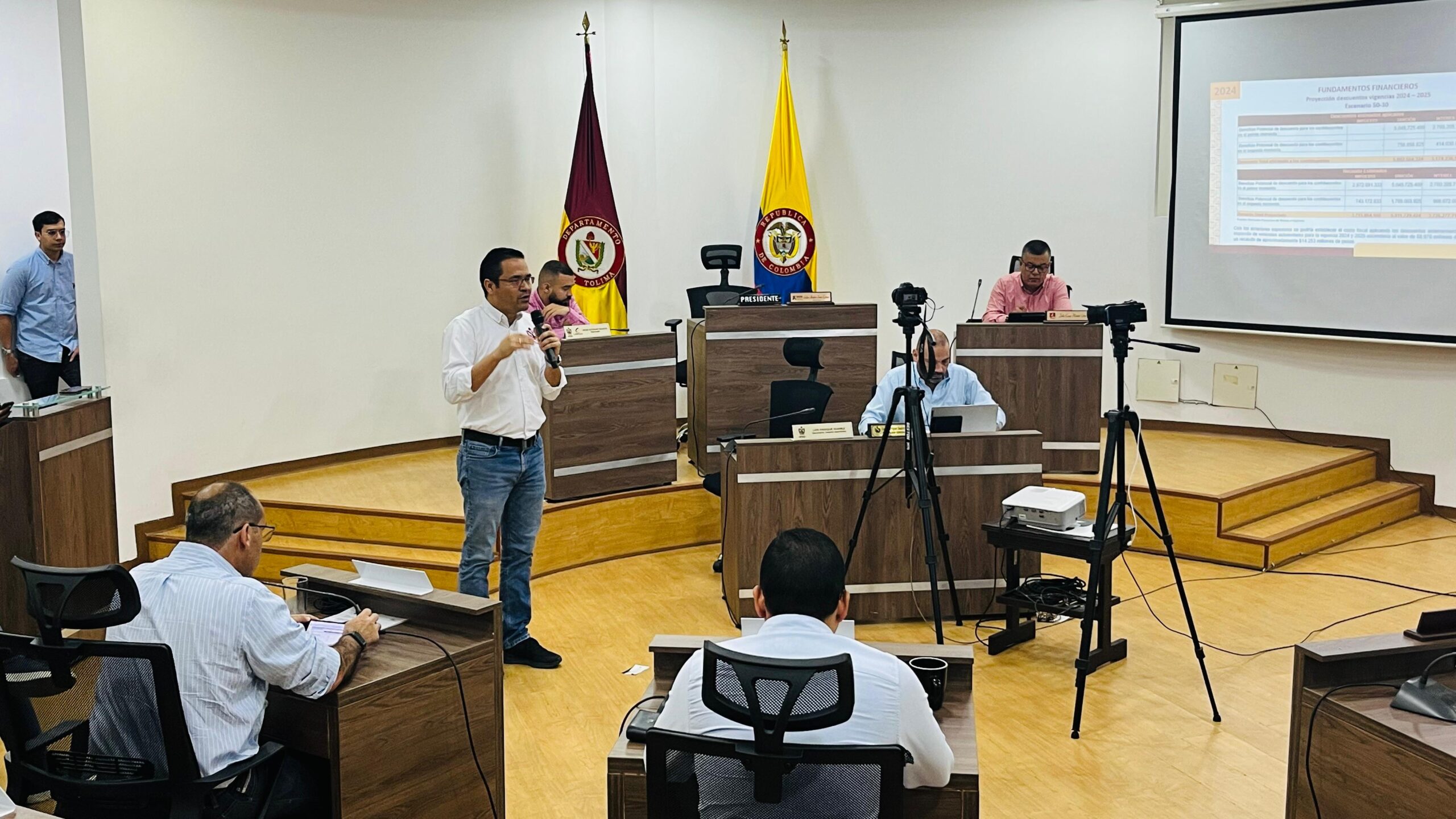Secretaría de Hacienda radica proyecto de ordenanza para alivios en impuesto automotor 1