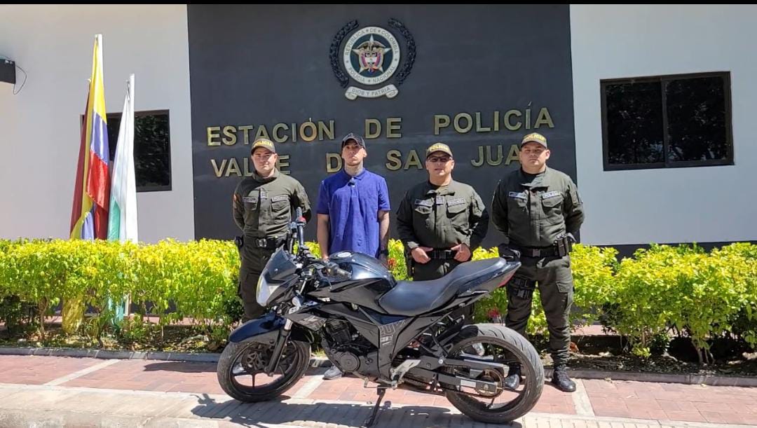 Recuperan moto en Valle de San Juan: la habían robado en Agua de Dios, Cundinamarca 3