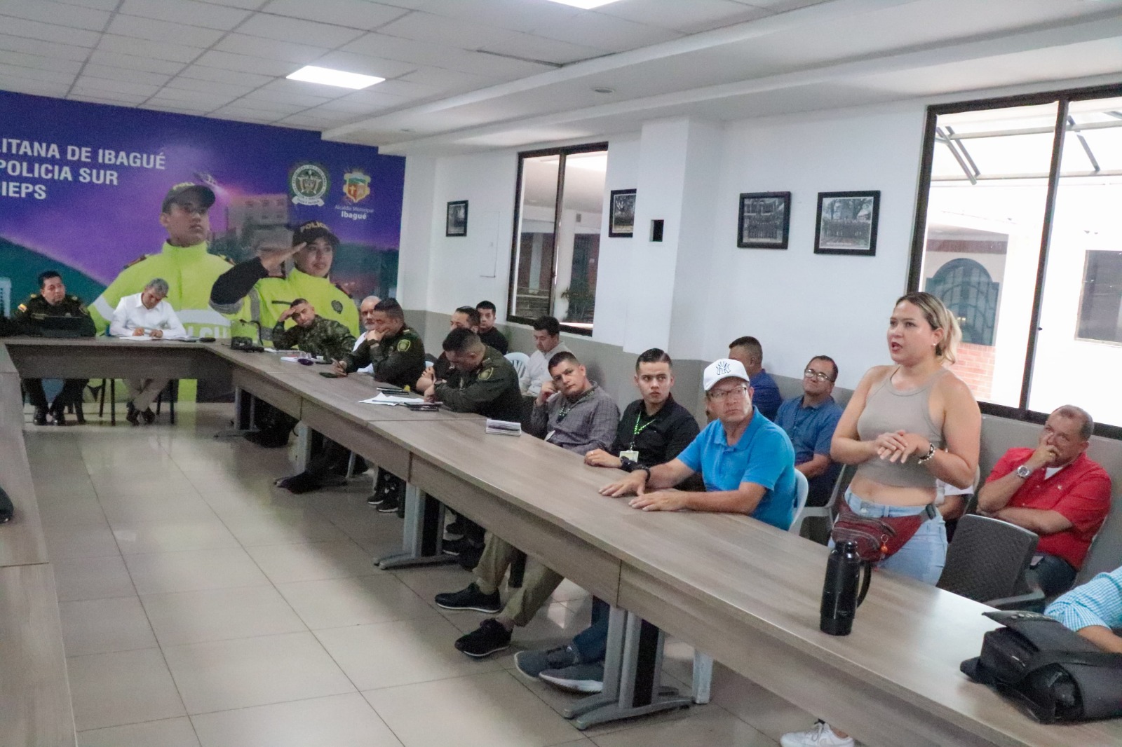 Por pedido de comerciantes reforzarán la seguridad en la Plaza de la 21 y calle 19 4