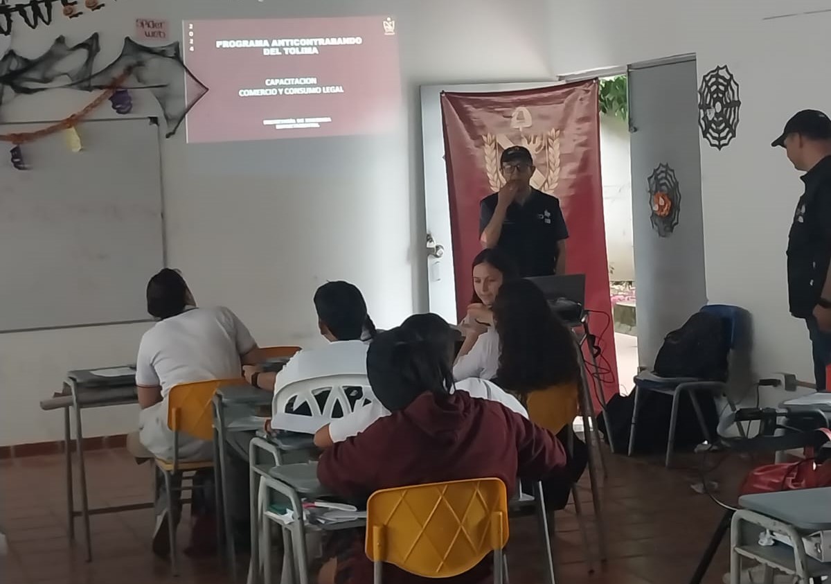 Grupo Anticontrabando del Tolima realizó jornada de sensibilización con jóvenes en Ibagué 1