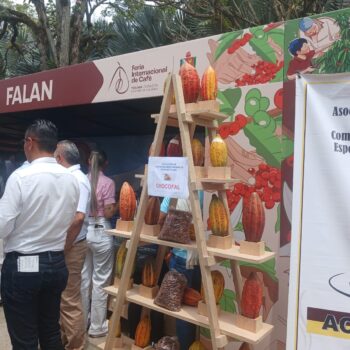 Así acompañaron los municipios a la Feria Internacional del Café en Planadas 3
