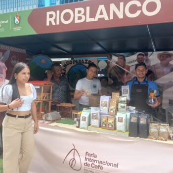 Así acompañaron los municipios a la Feria Internacional del Café en Planadas 39
