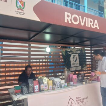 Así acompañaron los municipios a la Feria Internacional del Café en Planadas 9