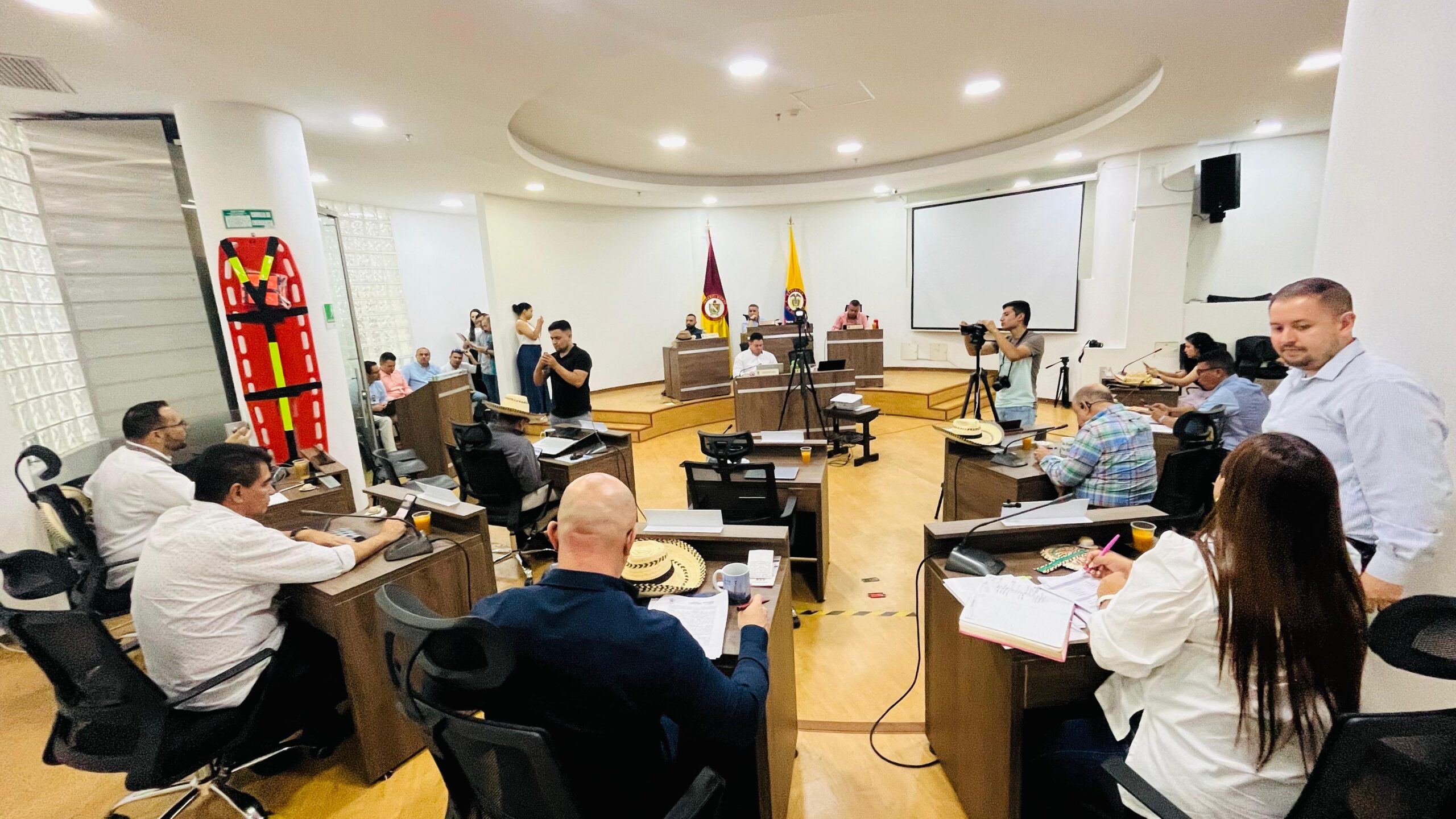 Asamblea aprueba presupuesto del Tolima 2025 por $1.7 billones 5