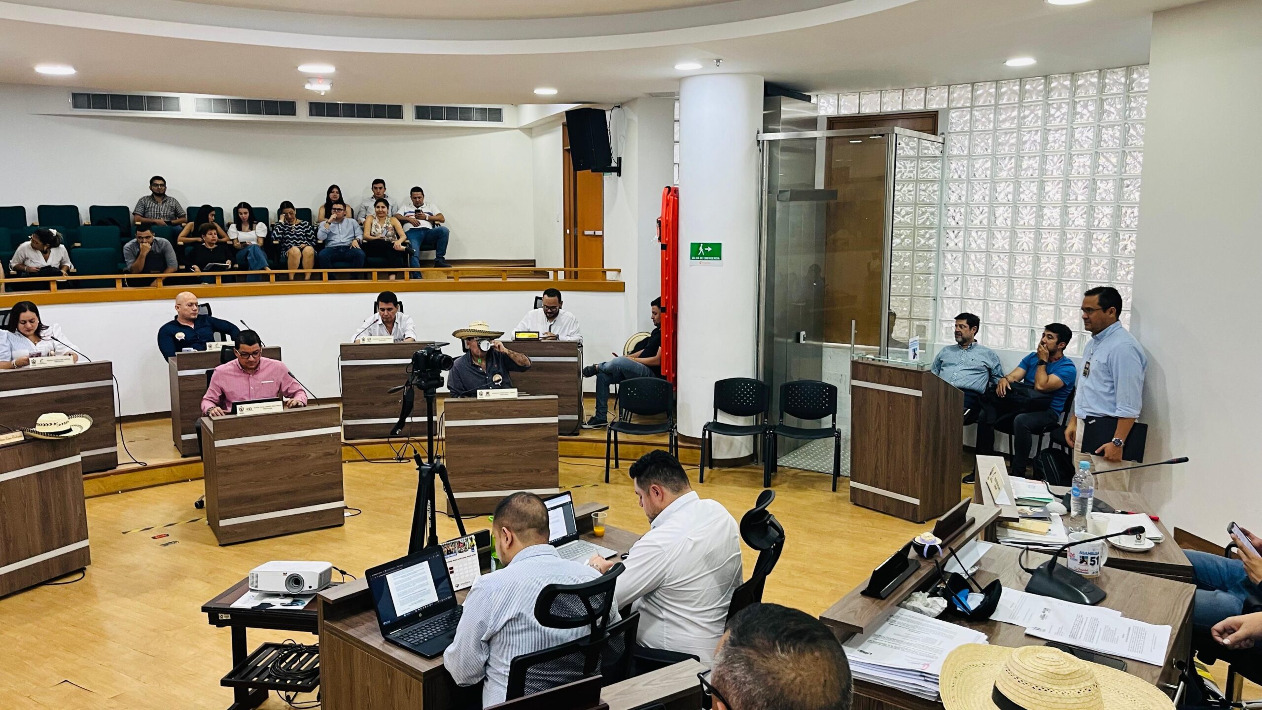 Asamblea aprueba presupuesto del Tolima 2025 por $1.7 billones 6