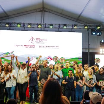 Café de Icononzo logra precio histórico de 69 dólares por libra en subasta de Feria en Planadas 19