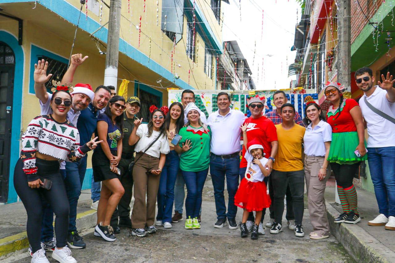 El Bunde, Ciudadela Simón Bolívar y Protecho Topacio fueron los ganadores del concurso el ‘Barrio Más Iluminado' 3