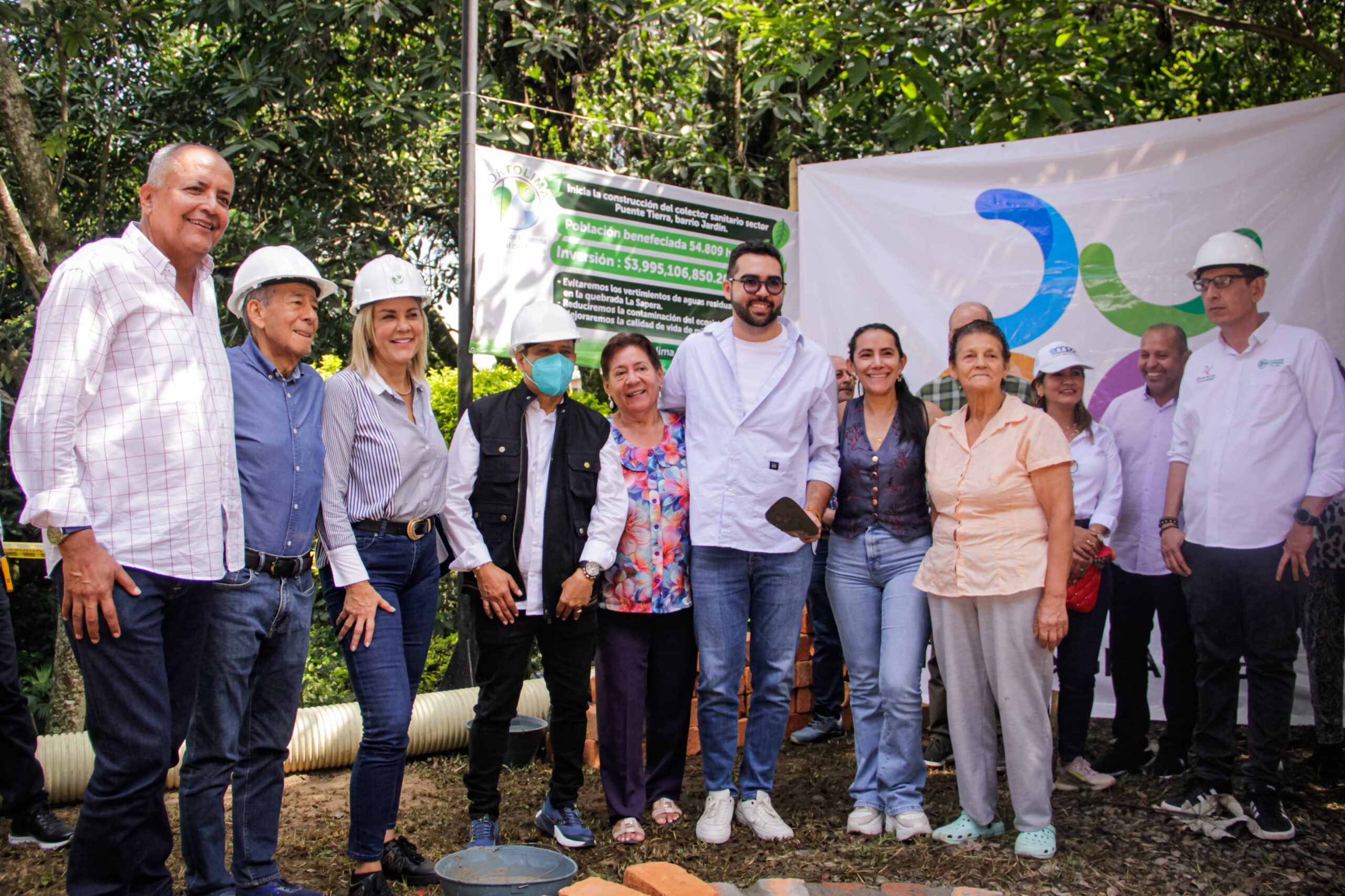 Directora de Cortolima puso la primera piedra de construcción de colector Puente Tierra en Chaparral 3