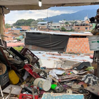 Explosión en expendio de pólvora en el barrio Gaitán deja un herido grave 3