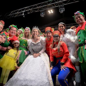 Ibagué dio la bienvenida a la Navidad con desfile, luces y alegría 4