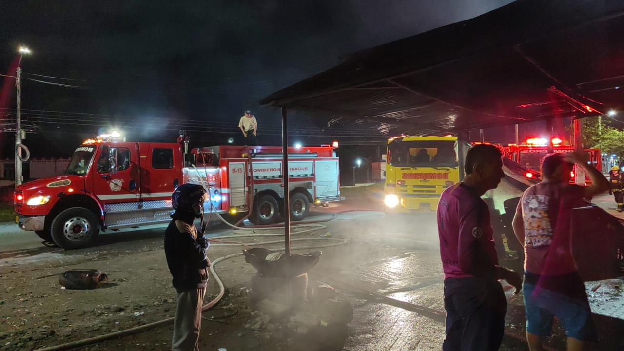 Bomberos extinguieron incendio estructural en La Ceiba, sector de El Salado 3