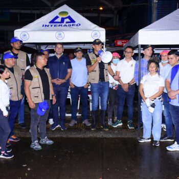 Plaza de La 21 es sometida a una jornada integral de limpieza y embellecimiento por la Alcaldía de Ibagué 6