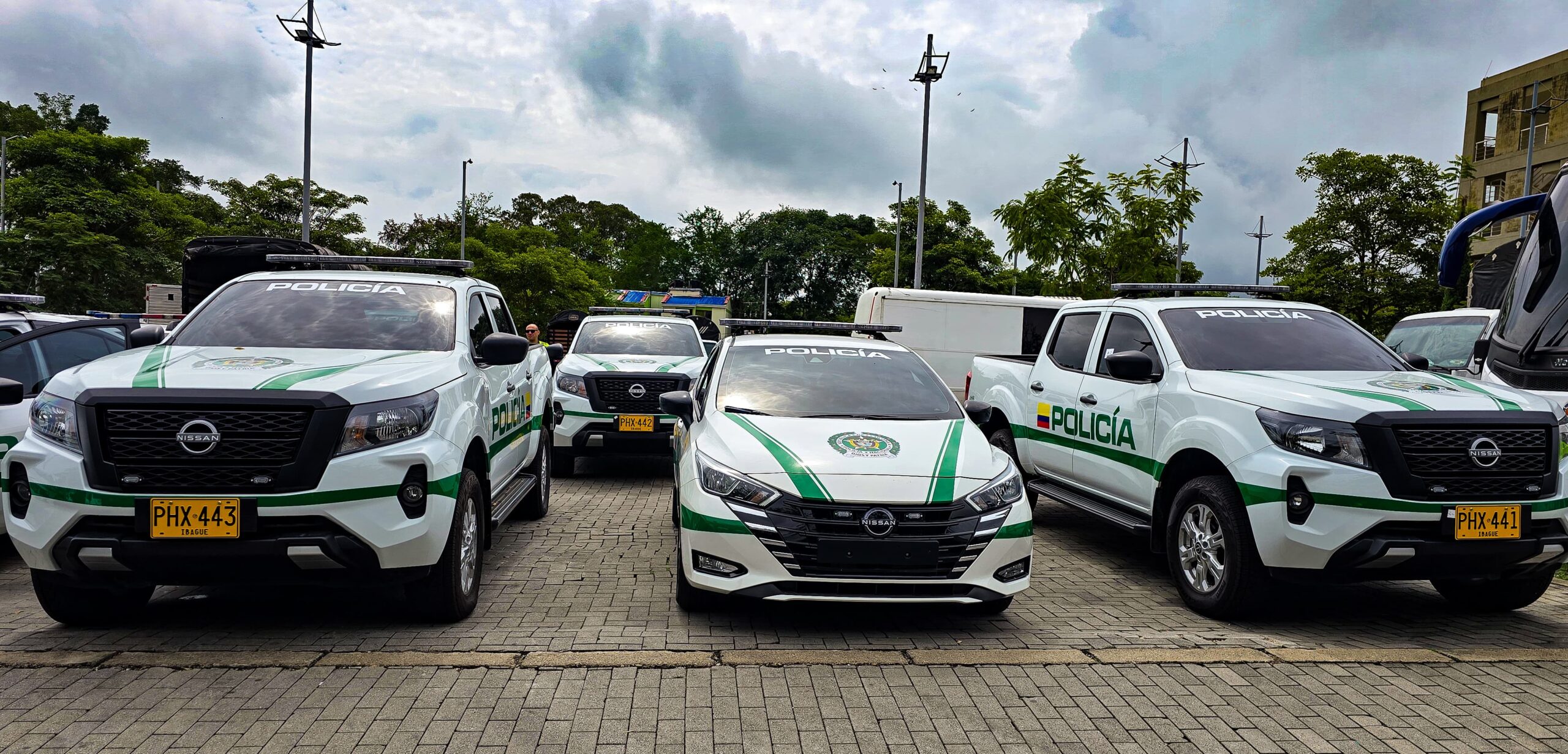 Conozca los nuevos vehículos entregados por la Alcaldía a la Policía para la seguridad de Ibagué 1