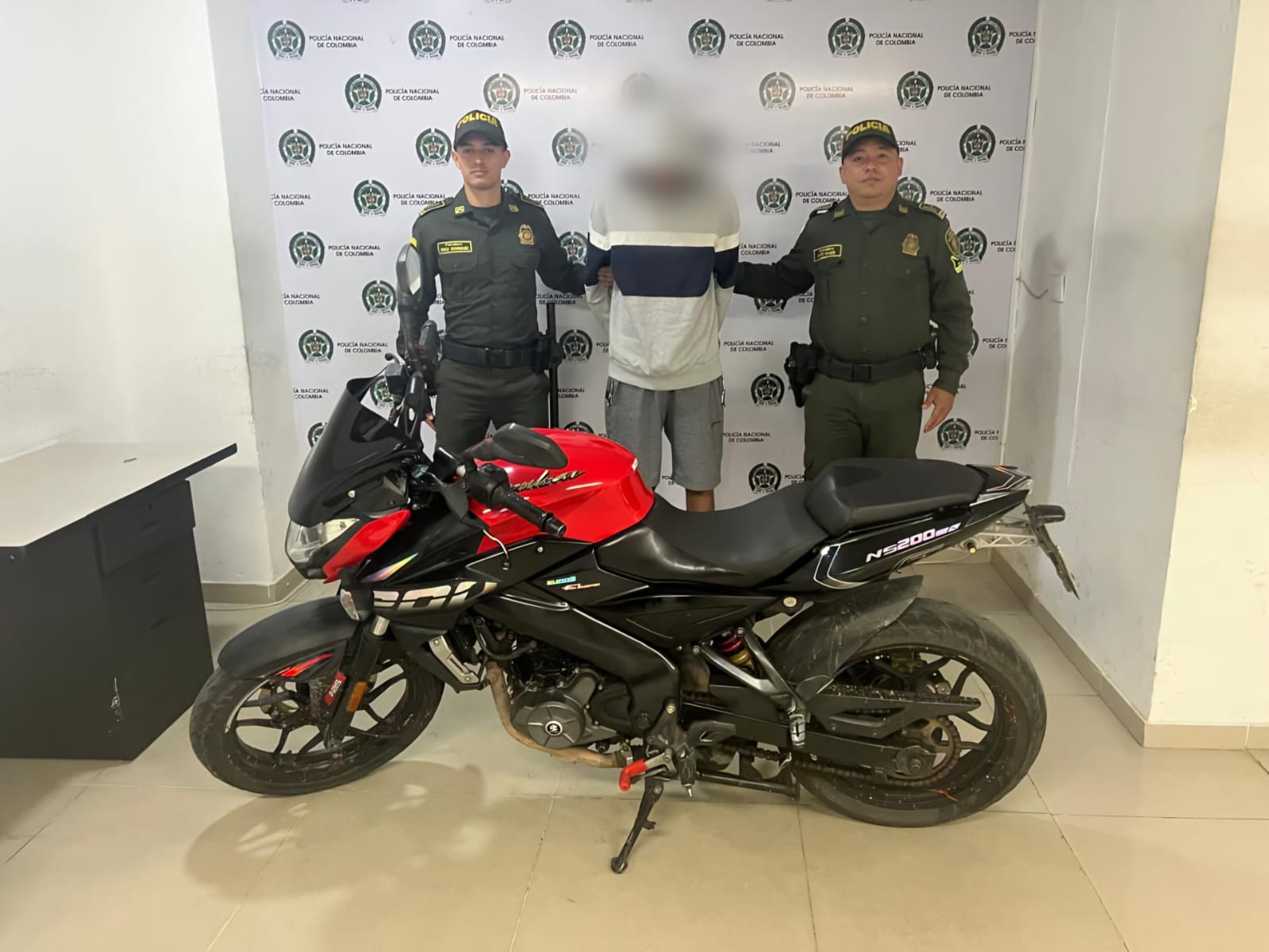 Capturan a hombre por falsedad marcaria: le incautan moto presuntamente hurtada 1