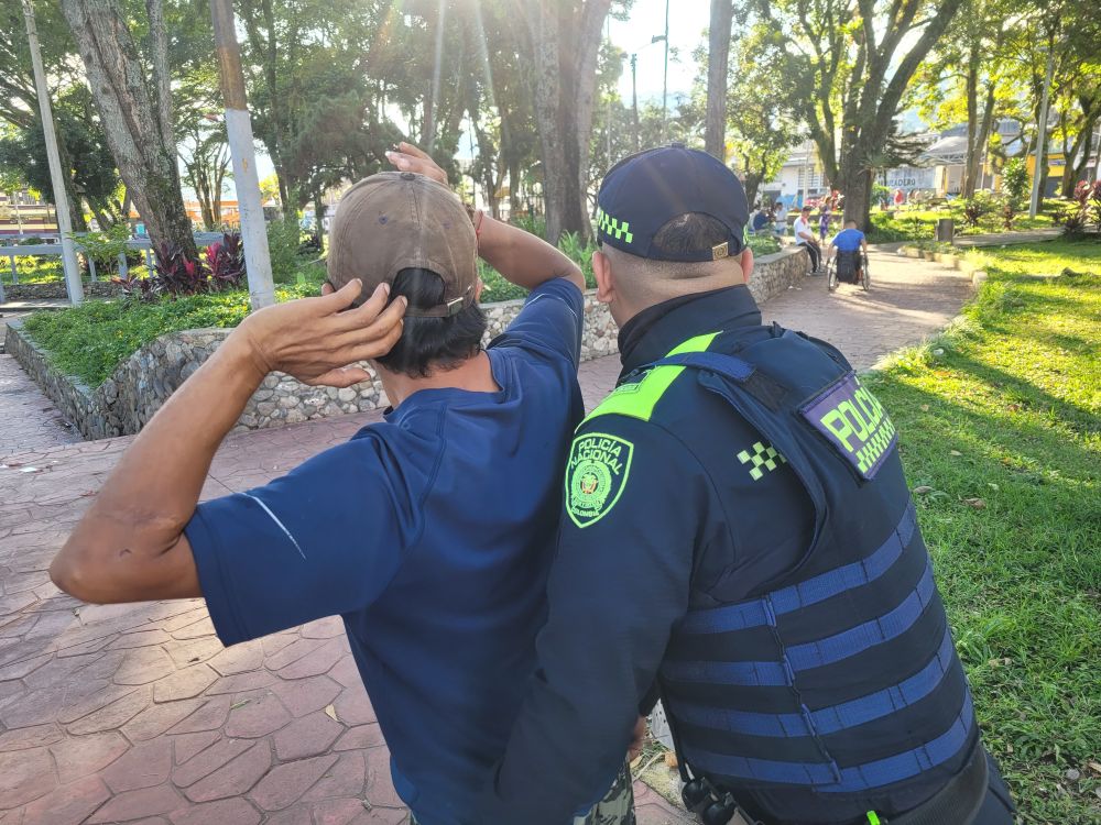 Policía reporta 10 capturas en flagrancia durante operativos de fin de semana en Ibagué 3
