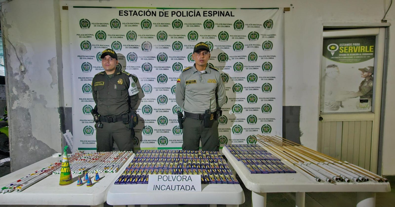 Escuadrón Antipólvora en Espinal incauta 13.9 kilogramos de pirotecnia en cuatro registros 4