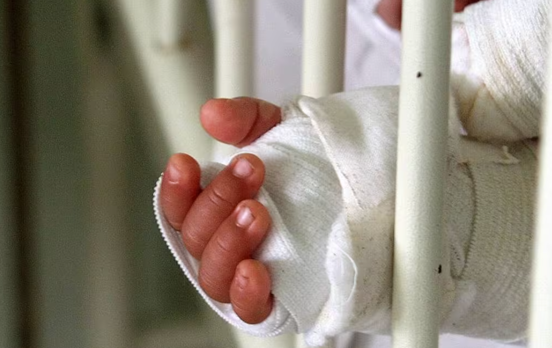 Dos menores y un adulto lesionados por pólvora durante la Noche de Velitas en Ibagué 1