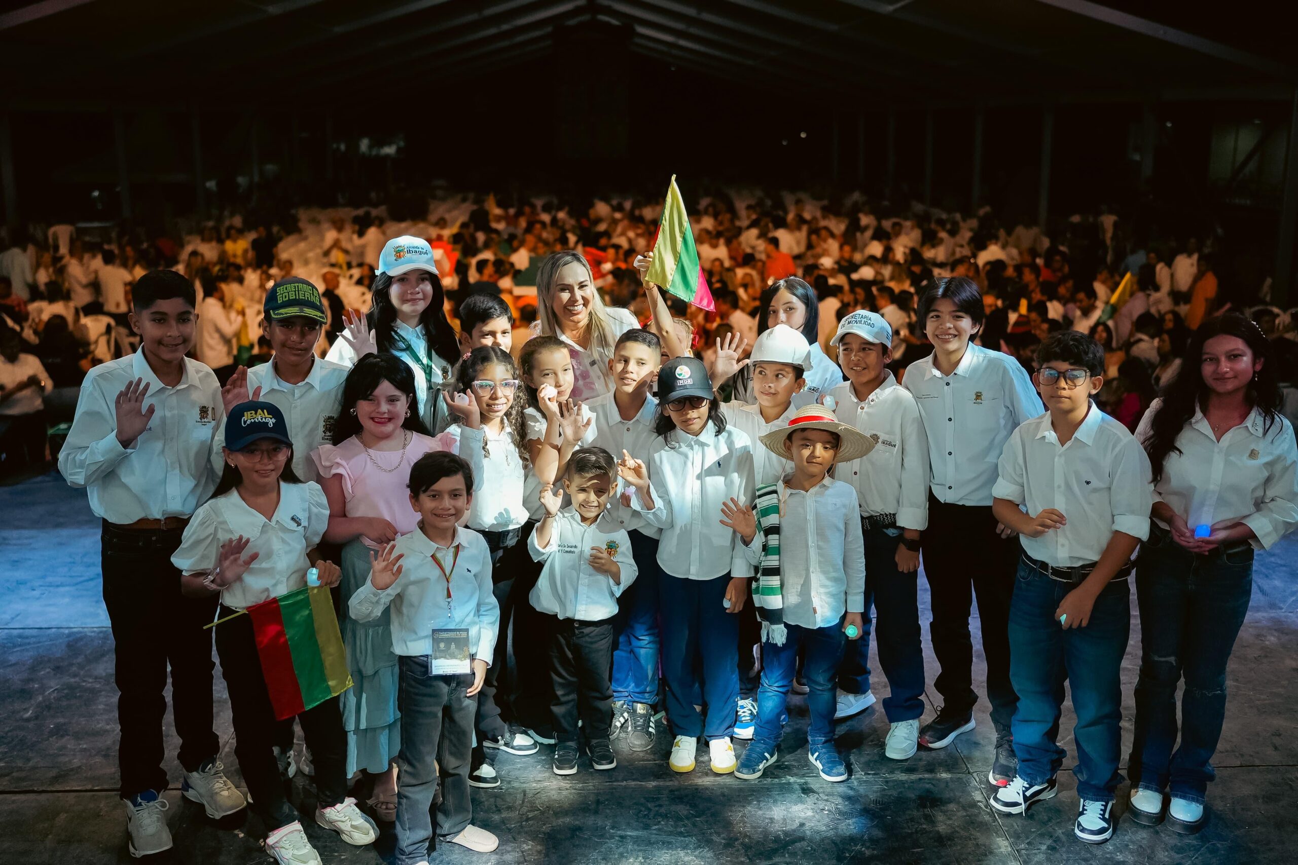 Con un noticiero de niños, alcaldesa Johana Aranda rindió cuentas de su primer año 1
