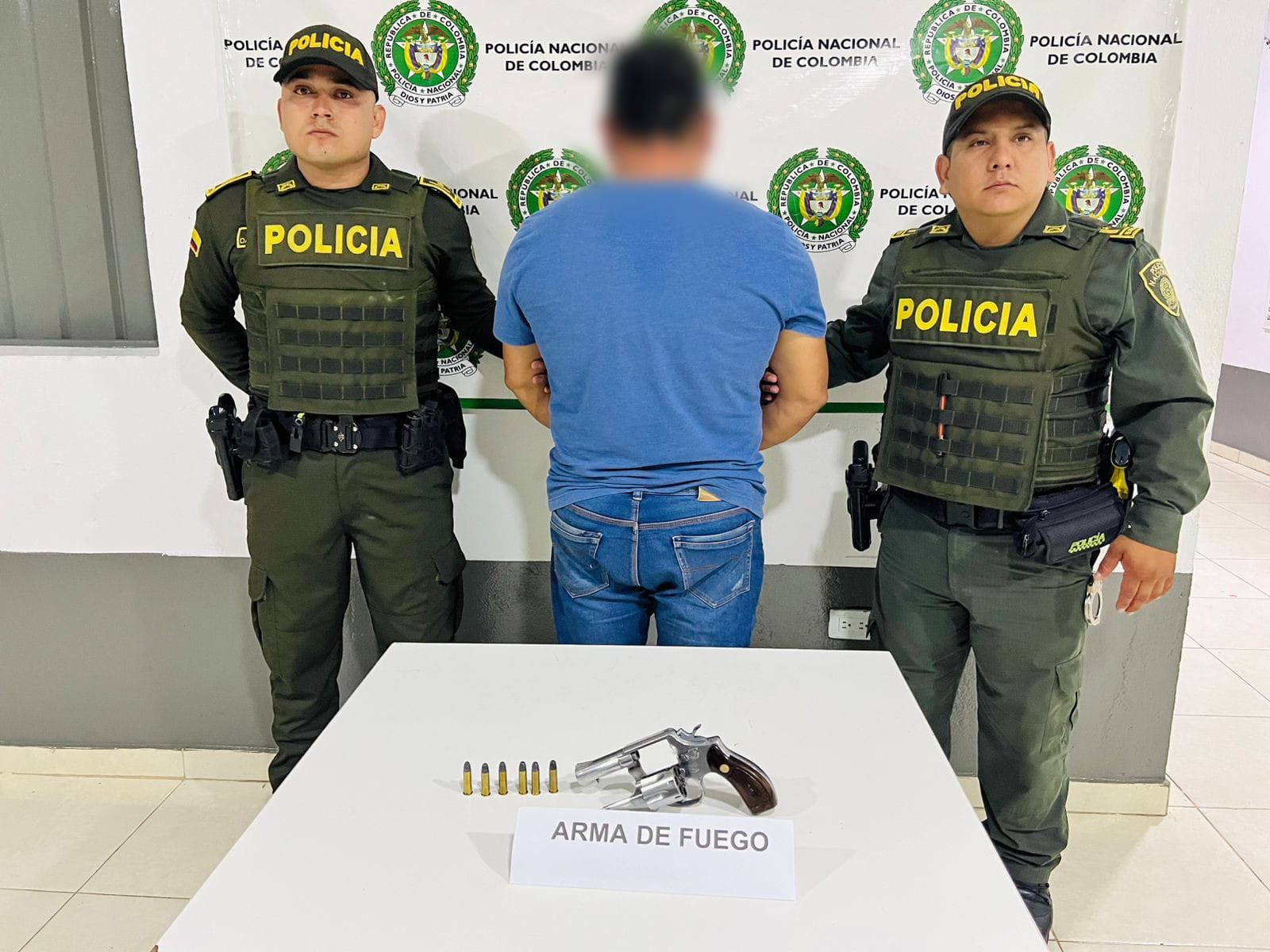 Capturan a hombre de 48 años en San Antonio: le incautan un revólver 1