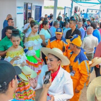 "Puerta de Oro del Tolima" ya tiene conexión aérea con Bogotá: inauguran vuelo de Satena 24