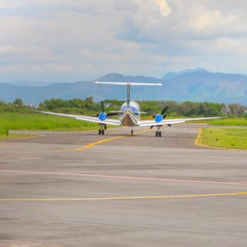 "Puerta de Oro del Tolima" ya tiene conexión aérea con Bogotá: inauguran vuelo de Satena 4