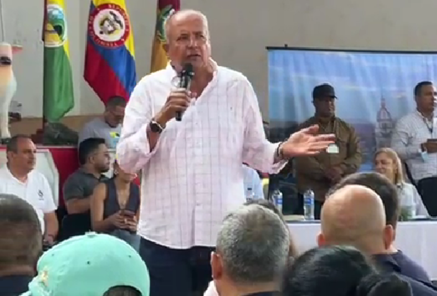 “Pongamos a los pocos ricos del Tolima a que paguen una sobretasa y le metemos plata al Ejército y Policía”: Óscar Barreto 1