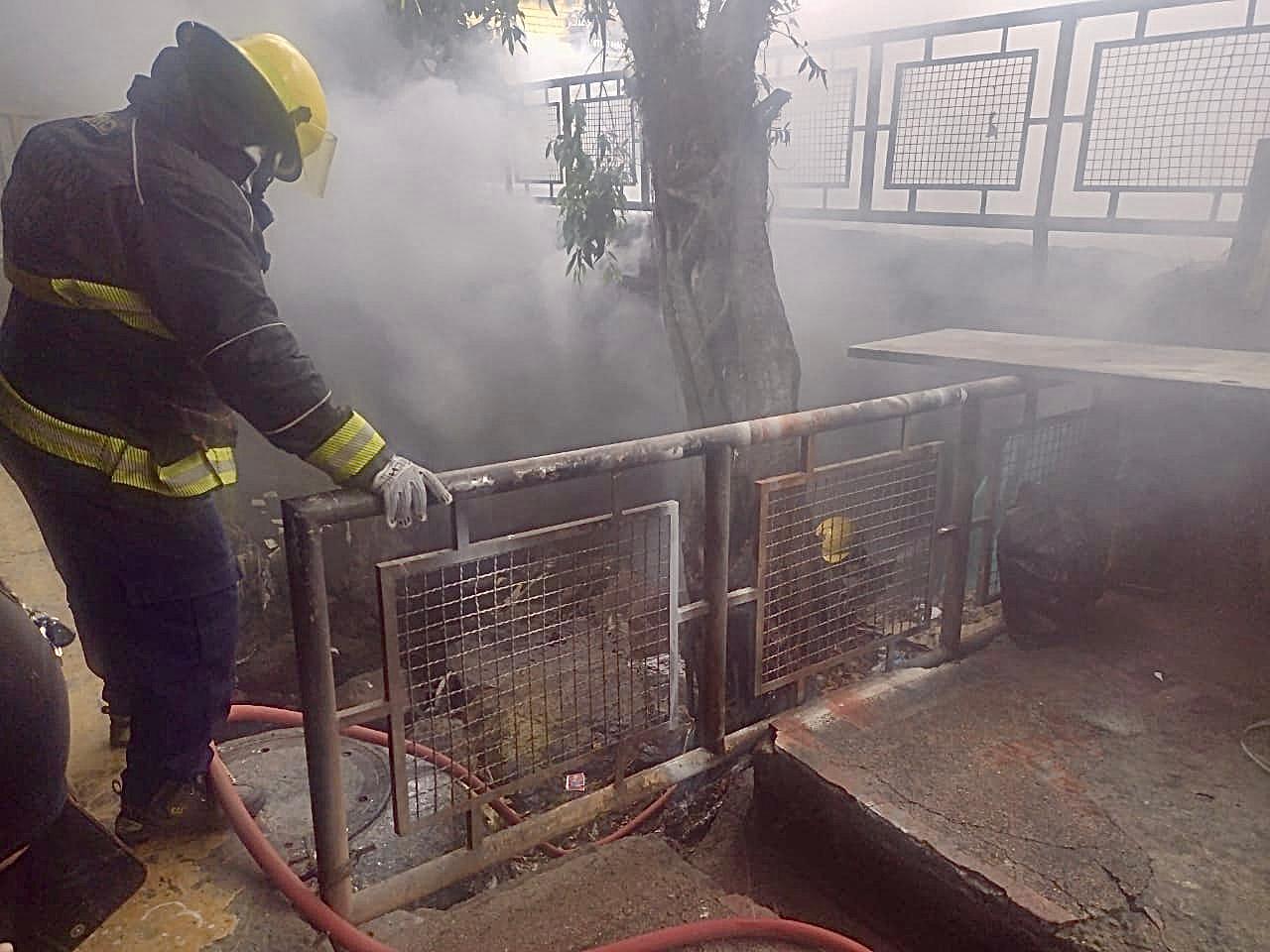 Bomberos apagó quema de llantas provocada por habitantes de calle en barrio Jardín 2
