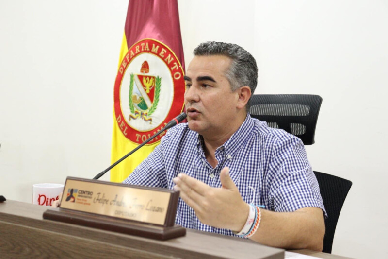 “Como siempre este gobierno de Petro pone por encima a los delincuentes”: Felipe Ferro critica programa de estudio a reclusas 1