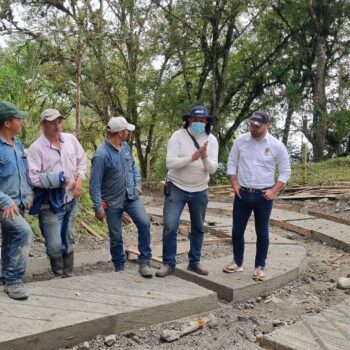 Alcaldía avanza en la construcción de más de 770 metros de placa huella en zona rural 4