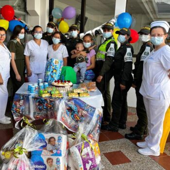 Historias: Samuel, el pequeño guerrero de Planadas celebró su primer año con la Policía 2