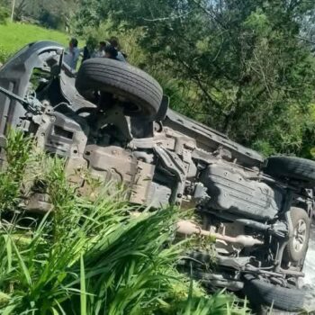 Accidente en la caravana de seguridad de Germán Vargas Lleras deja dos muertos y tres heridos 3