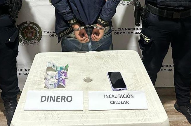 Lo capturan por extorsión en Carmen de Apicalá: pedía $200.000 por no revelar información 1