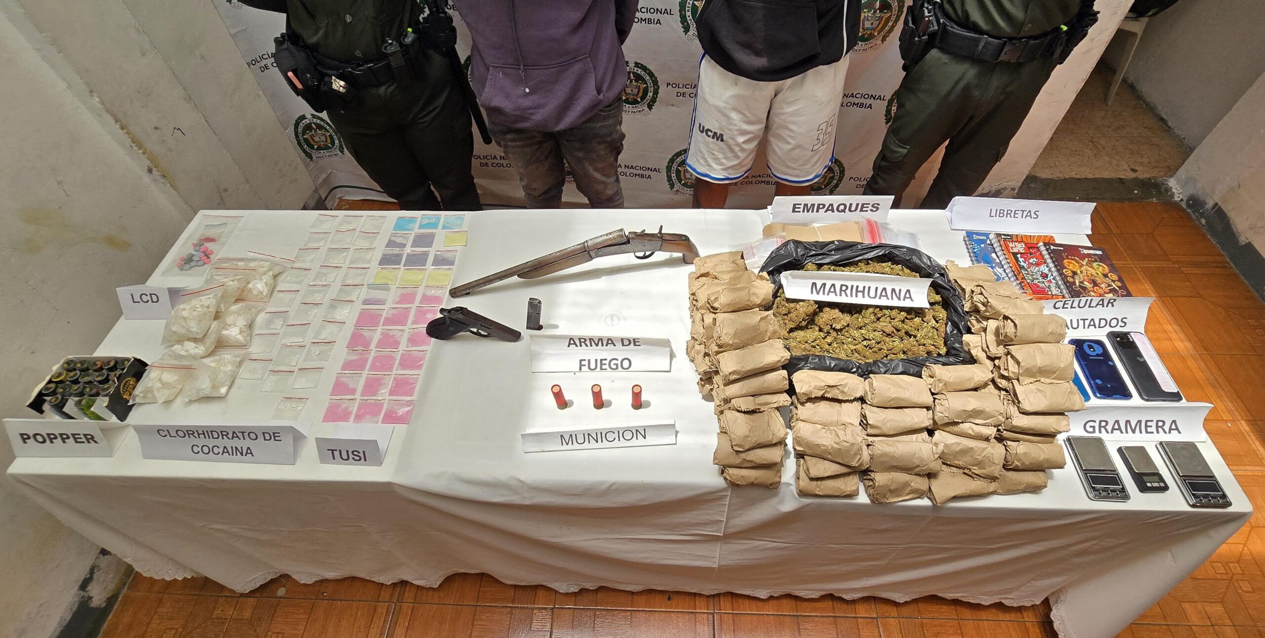 Operativo sorpresa deja dos capturados, una menor aprehendida y un arsenal de drogas incautado 4
