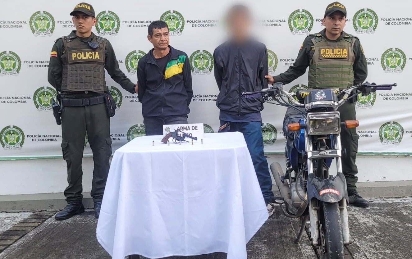Operativo en el sur de Ibagué de la Policía deja dos capturados por porte de armas 1