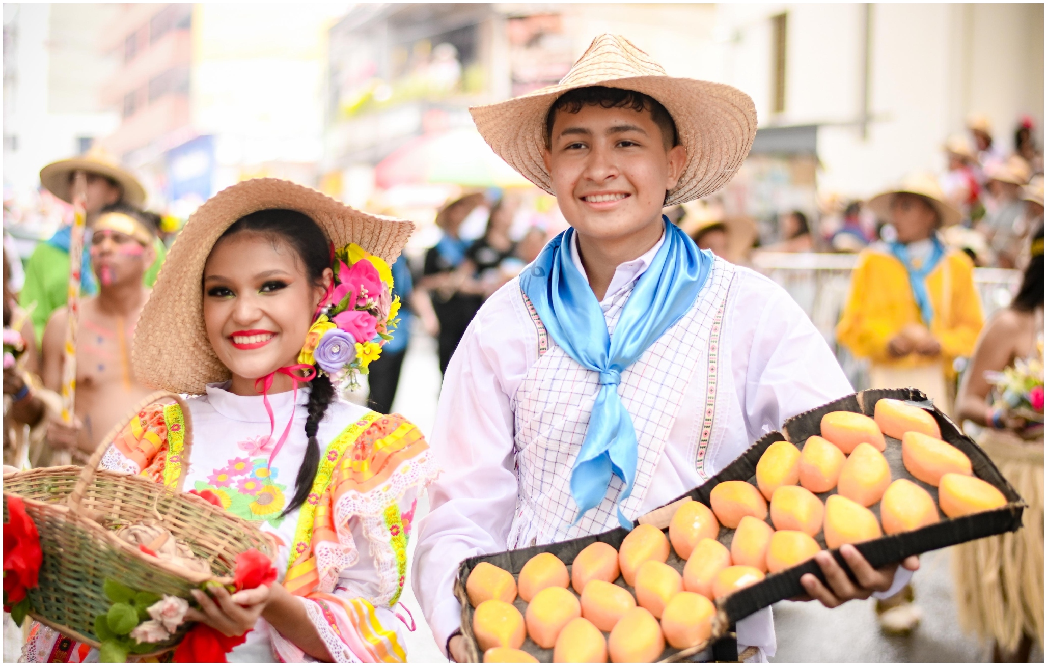 Expectativa comercial por llegada de 400.000 visitantes a eventos del Festival Folclórico 1