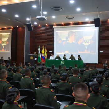Metropolitana de Ibague cuenta con 112 nuevos auxiliares de Policía 4