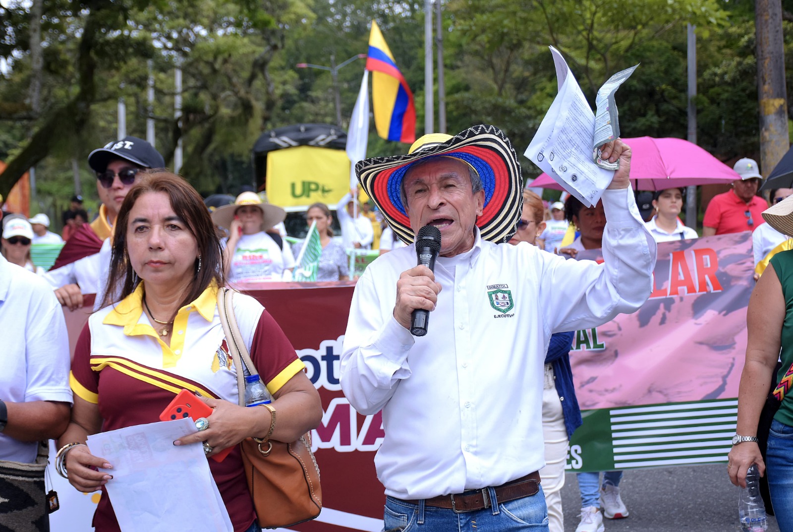 Más de 1.200 personas marcharon pacíficamente en Ibagué por el Día del Trabajo 2