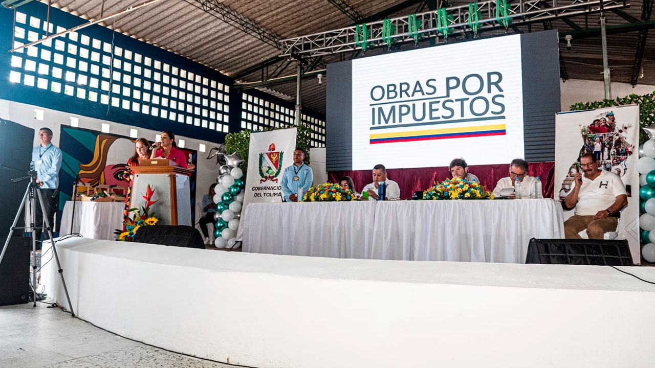 A través de Obras por Impuestos, Alvarado recibe dotación escolar y tecnológica para 28 sedes educativas 3
