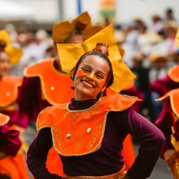 Más de 3.200 artistas participaron en el gran Desfile de San Pedro en Ibagué 16
