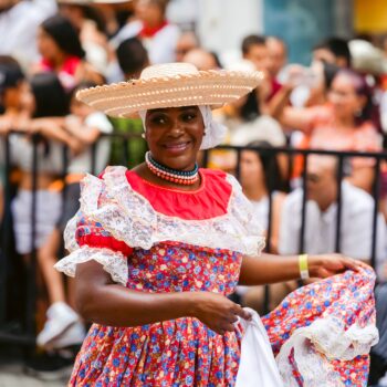 Más de 3.200 artistas participaron en el gran Desfile de San Pedro en Ibagué 12