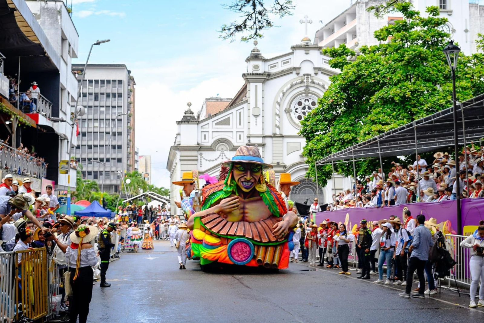 ¡iiiSan Juan!: Ibagué lista para el Gran Desfile 1
