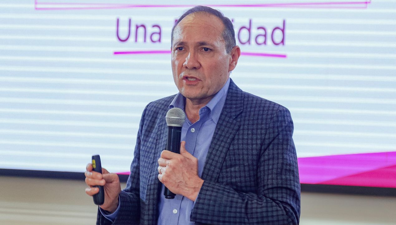 Gobierno Nacional expide decretos de aumento salarial del 7% para el ...