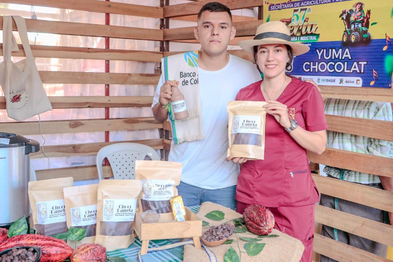 Más de $200 millones vendieron los 60 productores rurales presentes en Feria Agropecuaria e Industrial 1