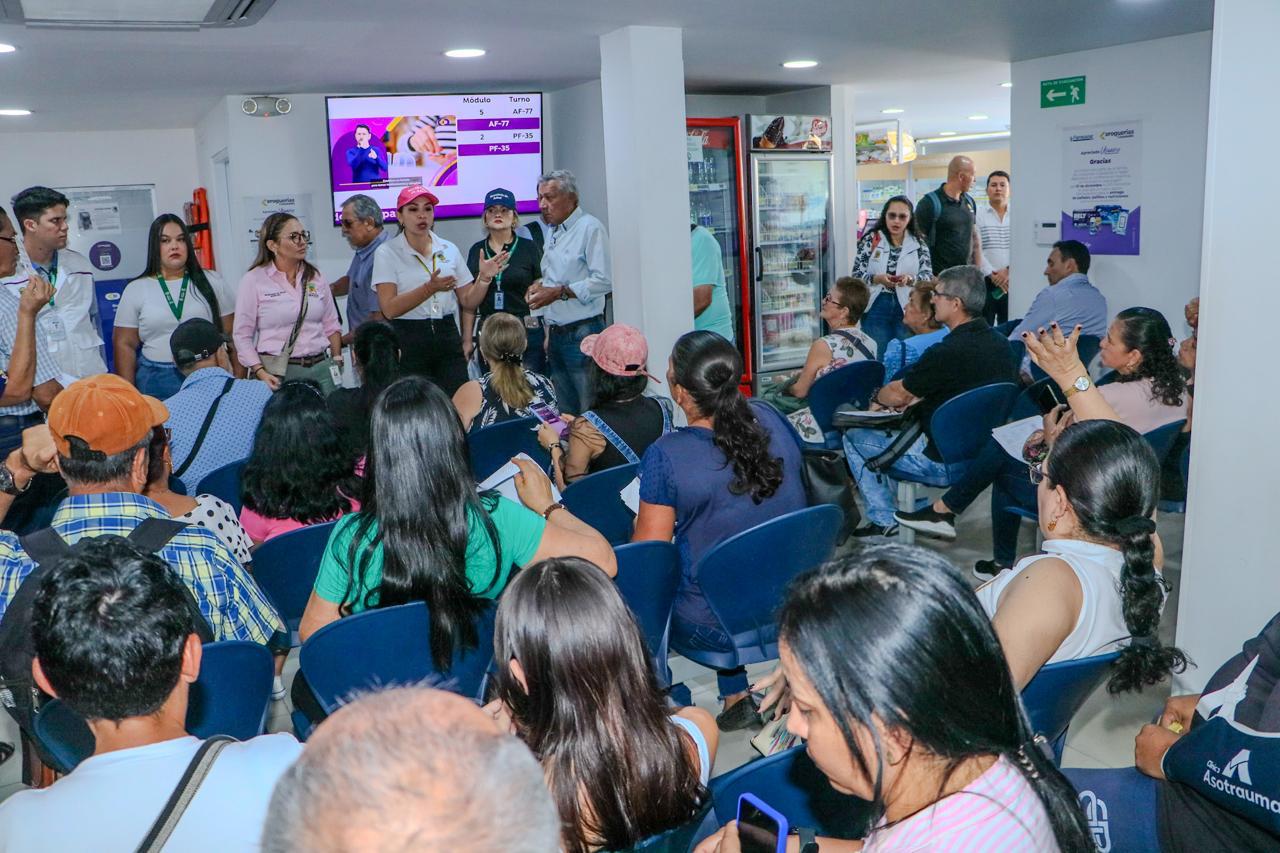 Avanzan operativos de Alcaldía a farmacias con irregularidades en entrega de medicamentos 1