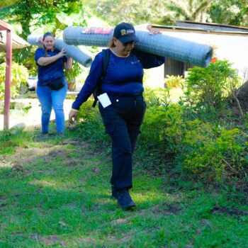 Ibagué impulsa el agro con entrega de insumos y asistencia técnica a pequeños productores 3