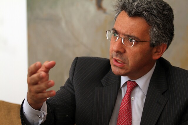 "Es un crimen de Estado”: Enrique Gómez compara asesinato de Miguel Uribe con el de Álvaro Gómez 1